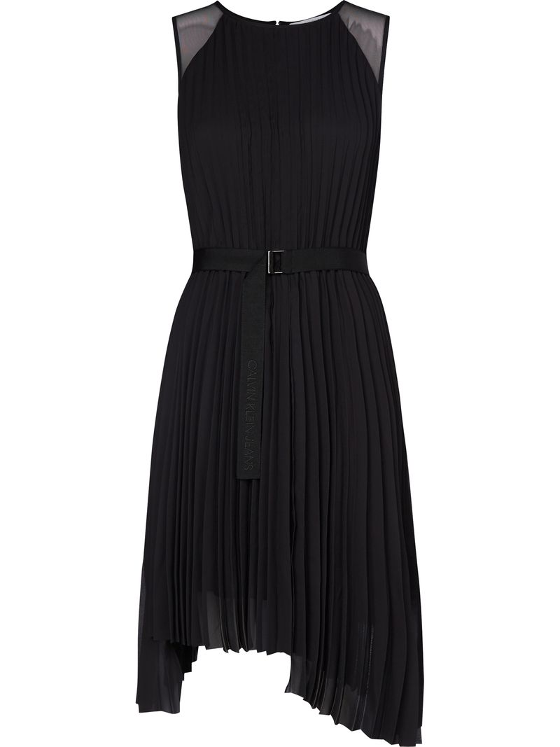 Vestido-midi-plisado-con-cinturon
