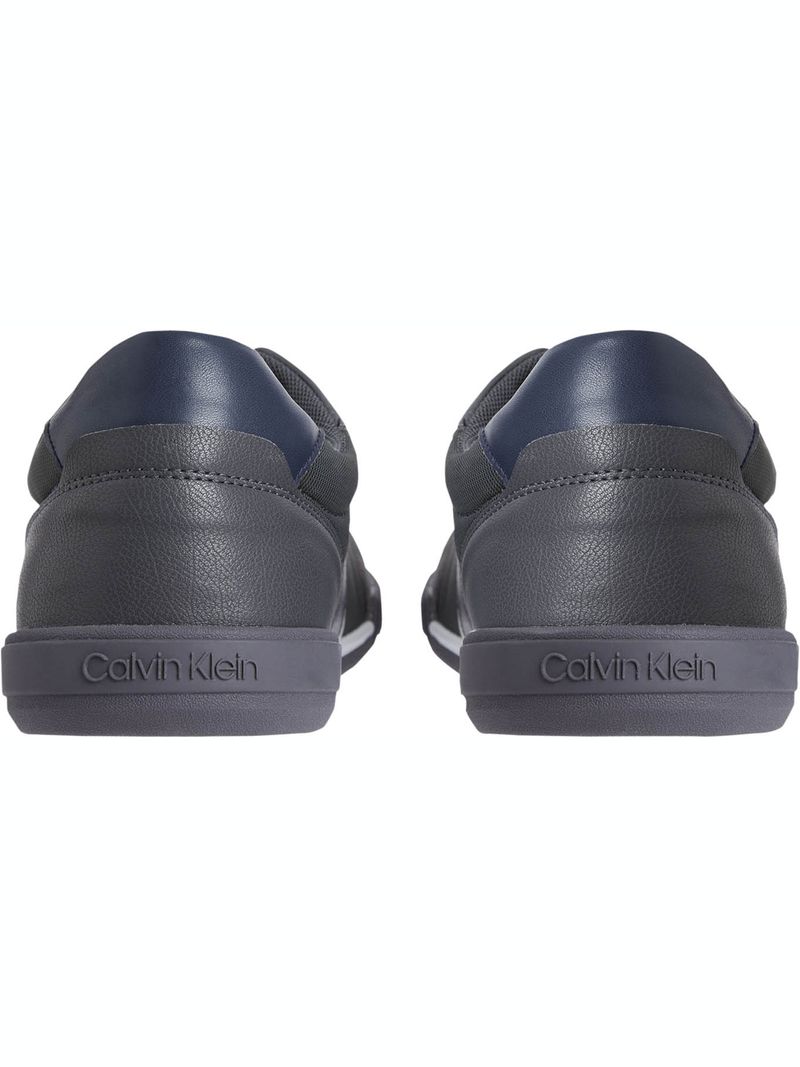 Zapatillas-de-textil-reciclado