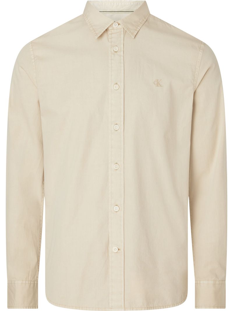 Camisa-con-detalles-distintivos-de-Calvin-Klein
