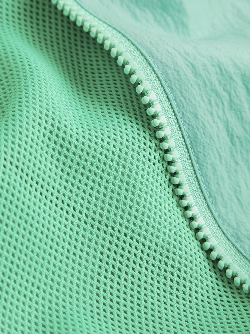 SUETER-CON-HOODIE-Y-ZIPPER