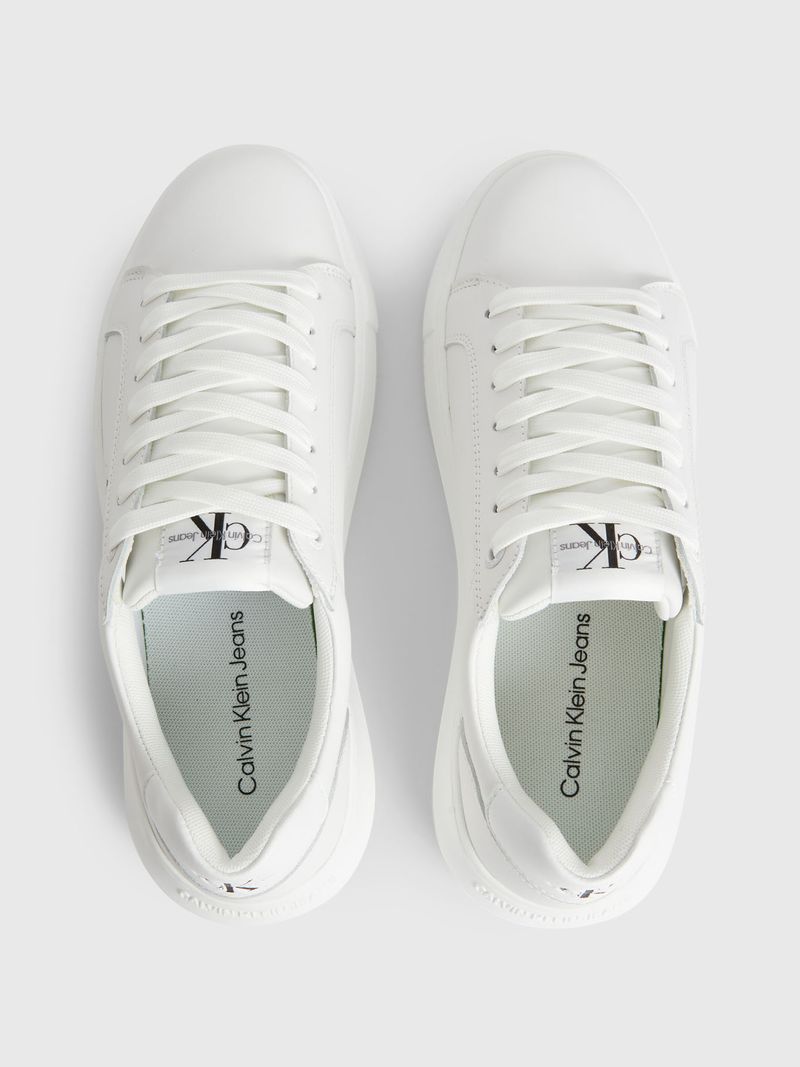 ZAPATILLAS-CASUALES-LOGOS