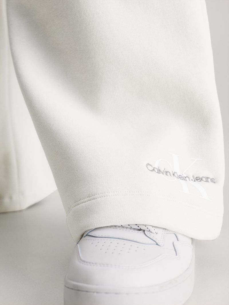 PANTALON-RECTO-DE-CHANDAL-CON-MONOGRAMA