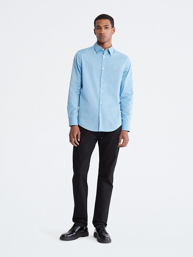 CAMISA-CLASICA-CON-LOGO-