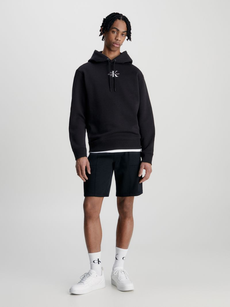 SHORTS-DE-CHANDAL-CON-LOGO-TAPE