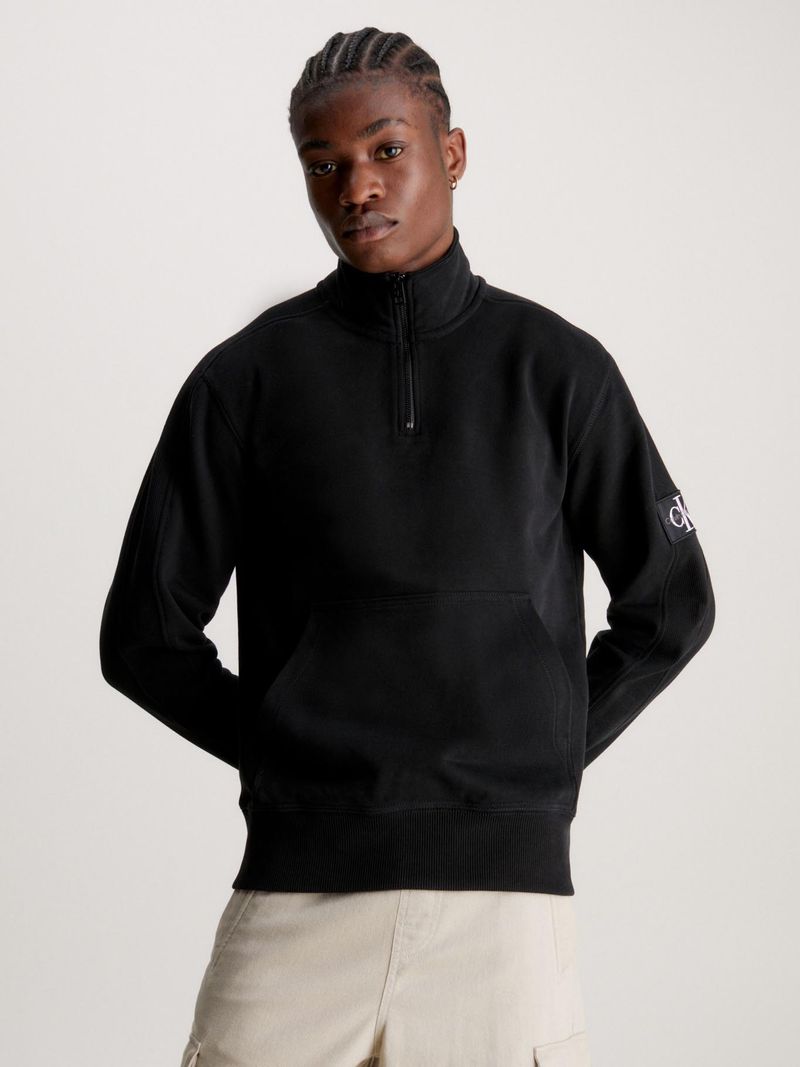 SUETER-CON-CUELLO-ALTO