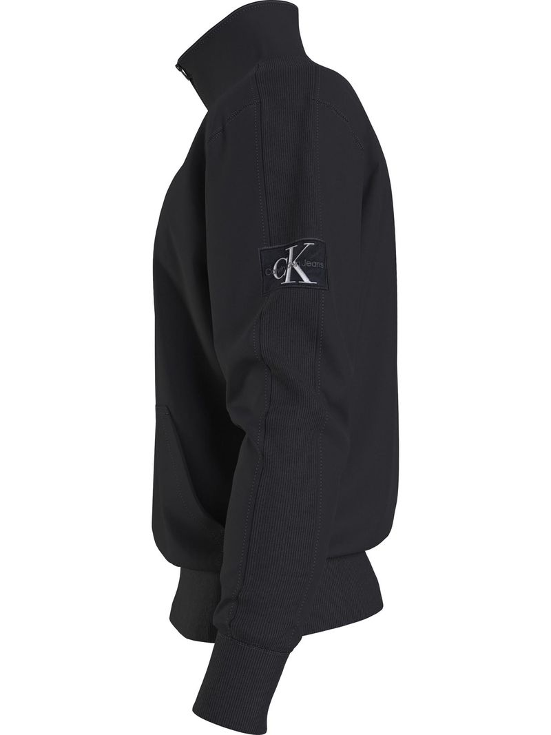 SUETER-CON-CUELLO-ALTO