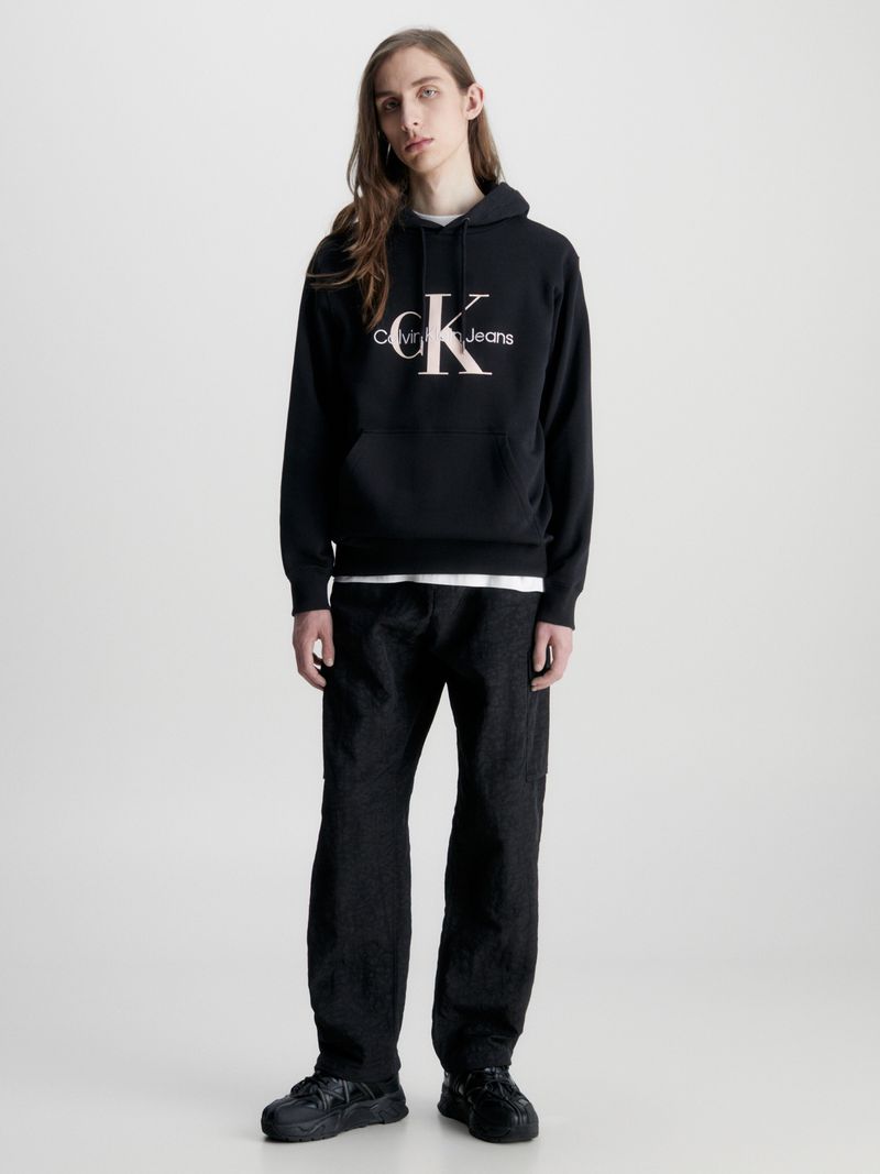 SUETER-DE-ALGODON-ORGANICO-CON-HOODIE-Y-MONOGRAMA