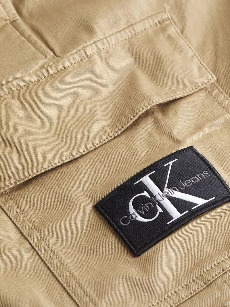 Shorts-cargo-holgados-de-sarga-de-algodon