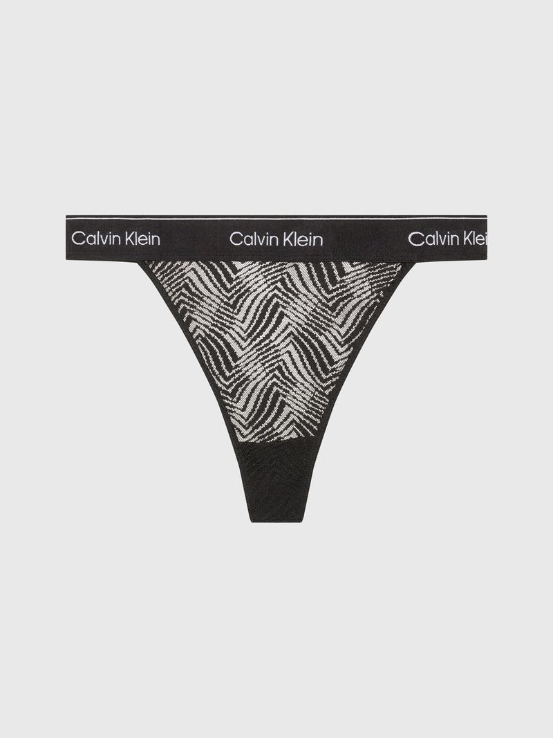 Tanga-de-encaje---modern-lace