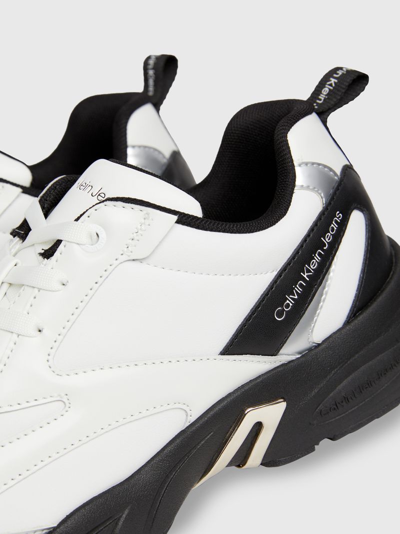 Zapato-tenis-retro-de-cuero