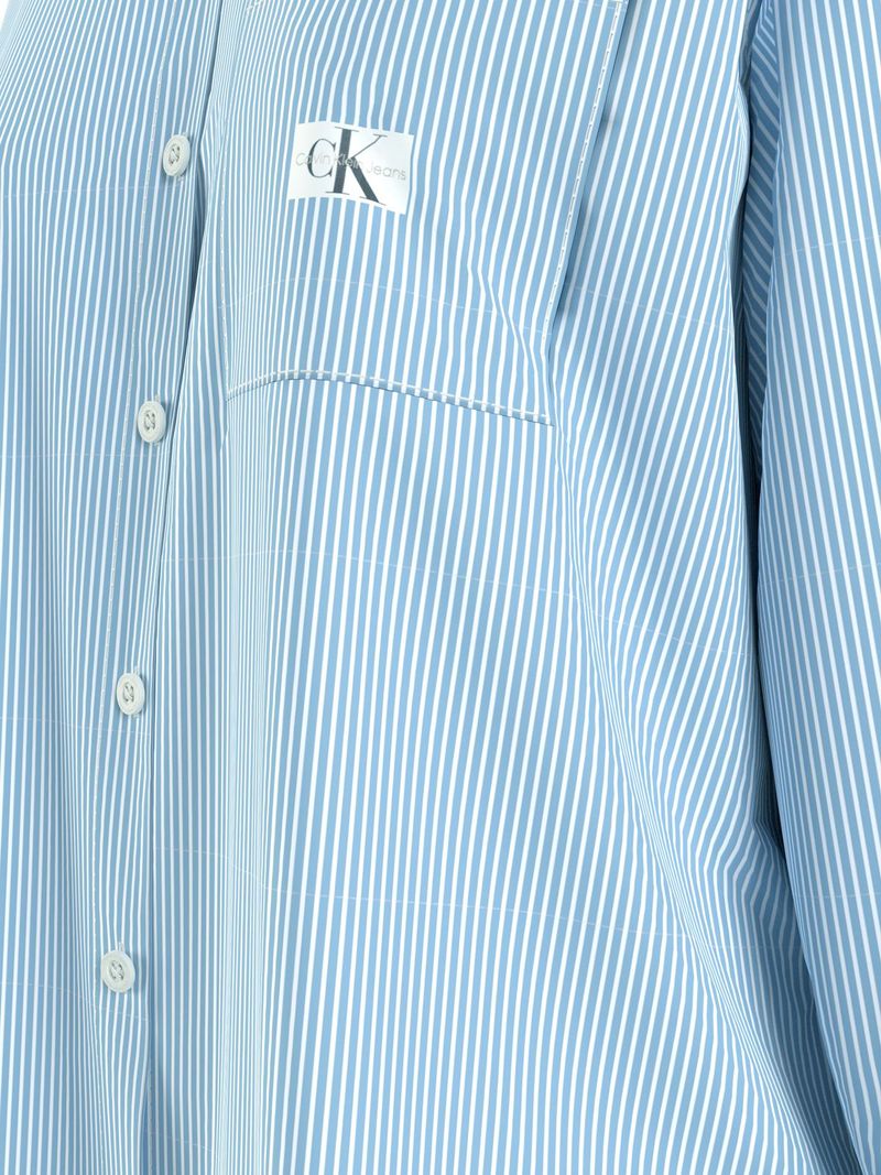 Camisa-relaxed-con-bolsillo-