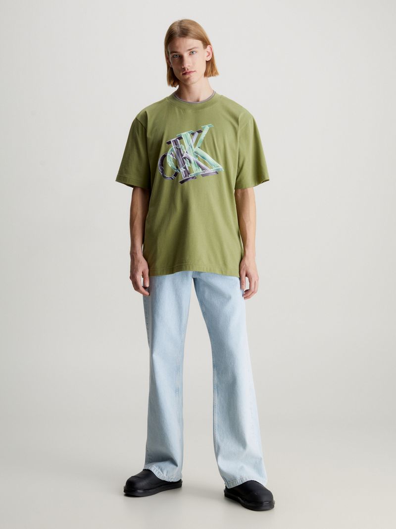 Playera-oversized-con-monograma