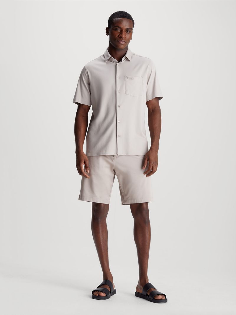 Camisa-de-manga-corta-con-bolsillo