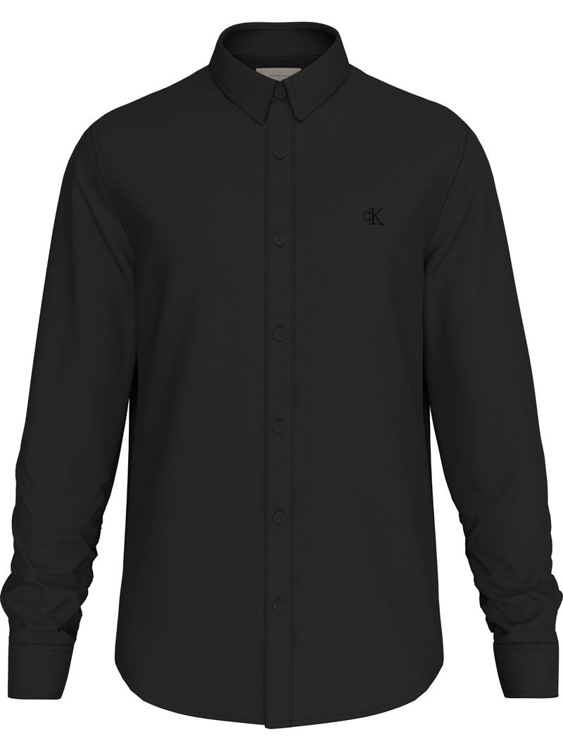 Camisa-slim-con-mini-monograma