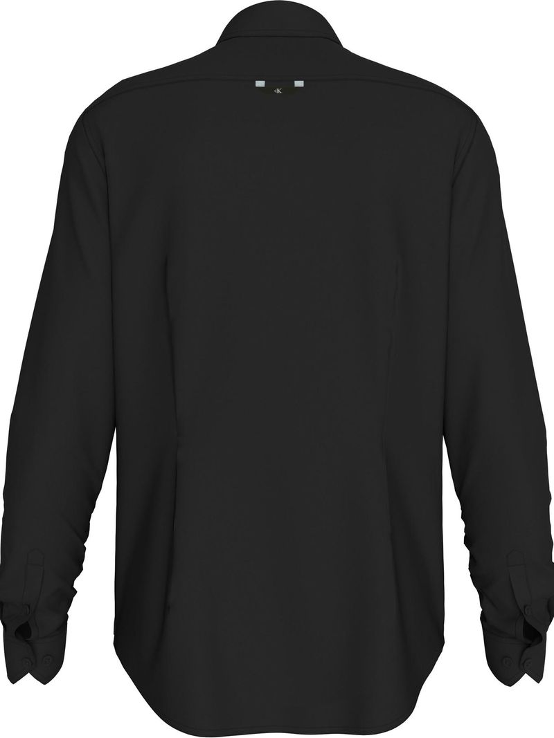Camisa-slim-con-mini-monograma