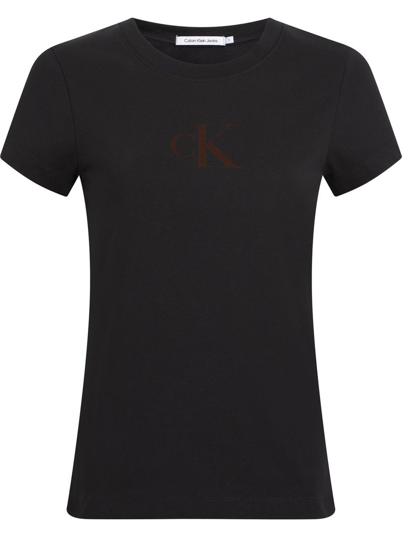 Playera-slim-con-logo-desgastado