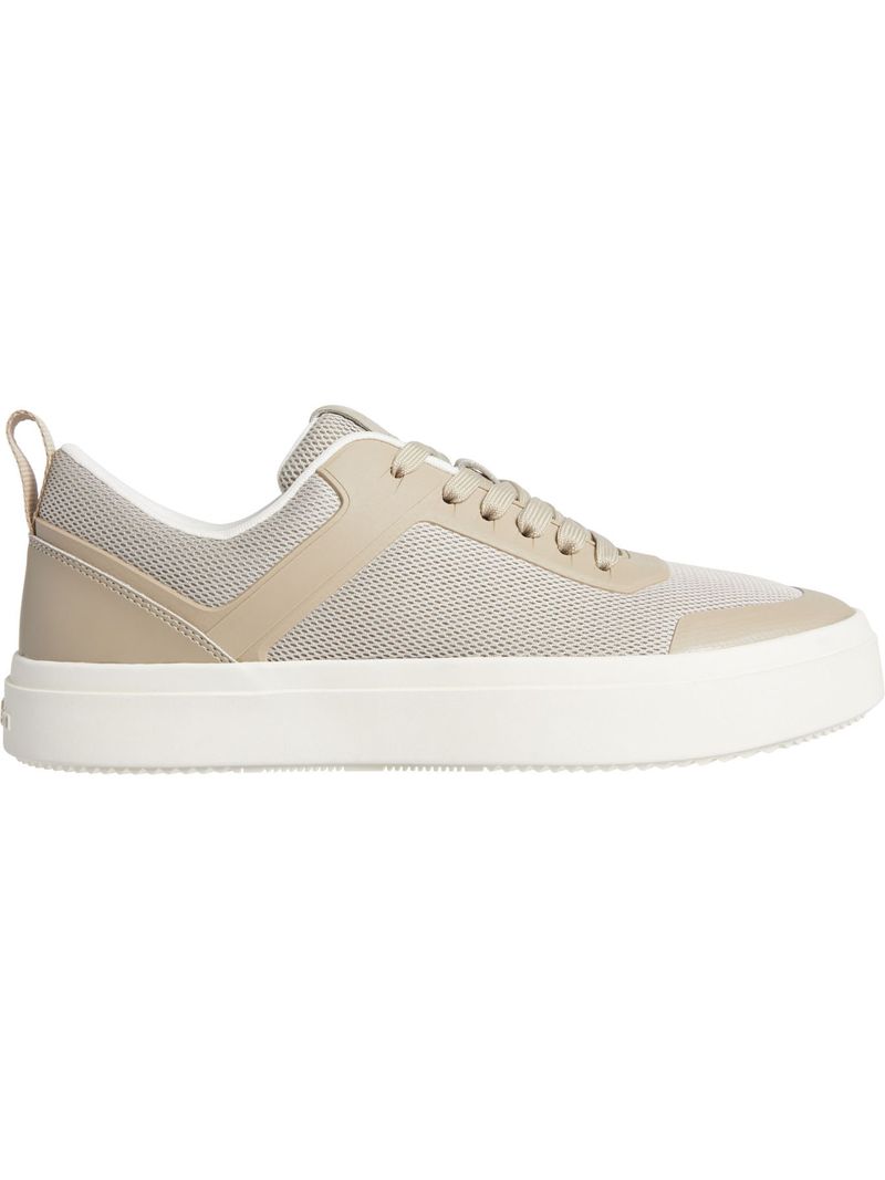 Zapato-tenis-bajas-con-cordones