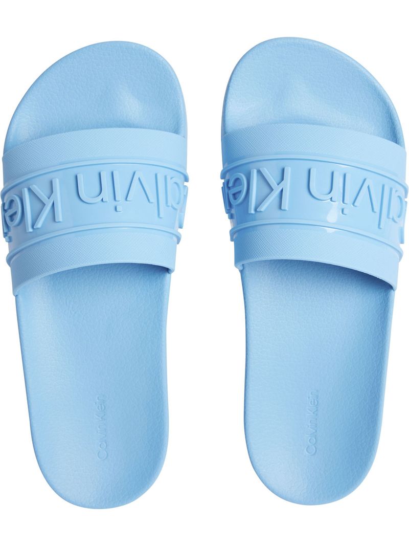 Chancletas-con-acabado-saffiano