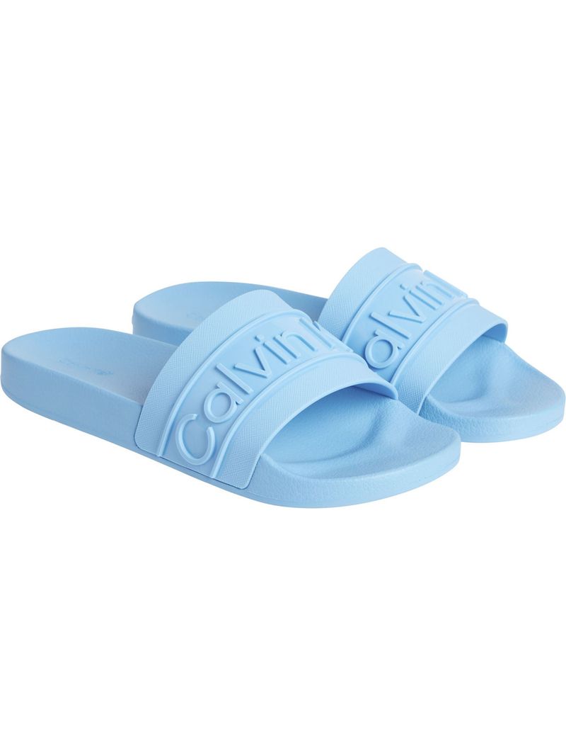 Chancletas-con-acabado-saffiano