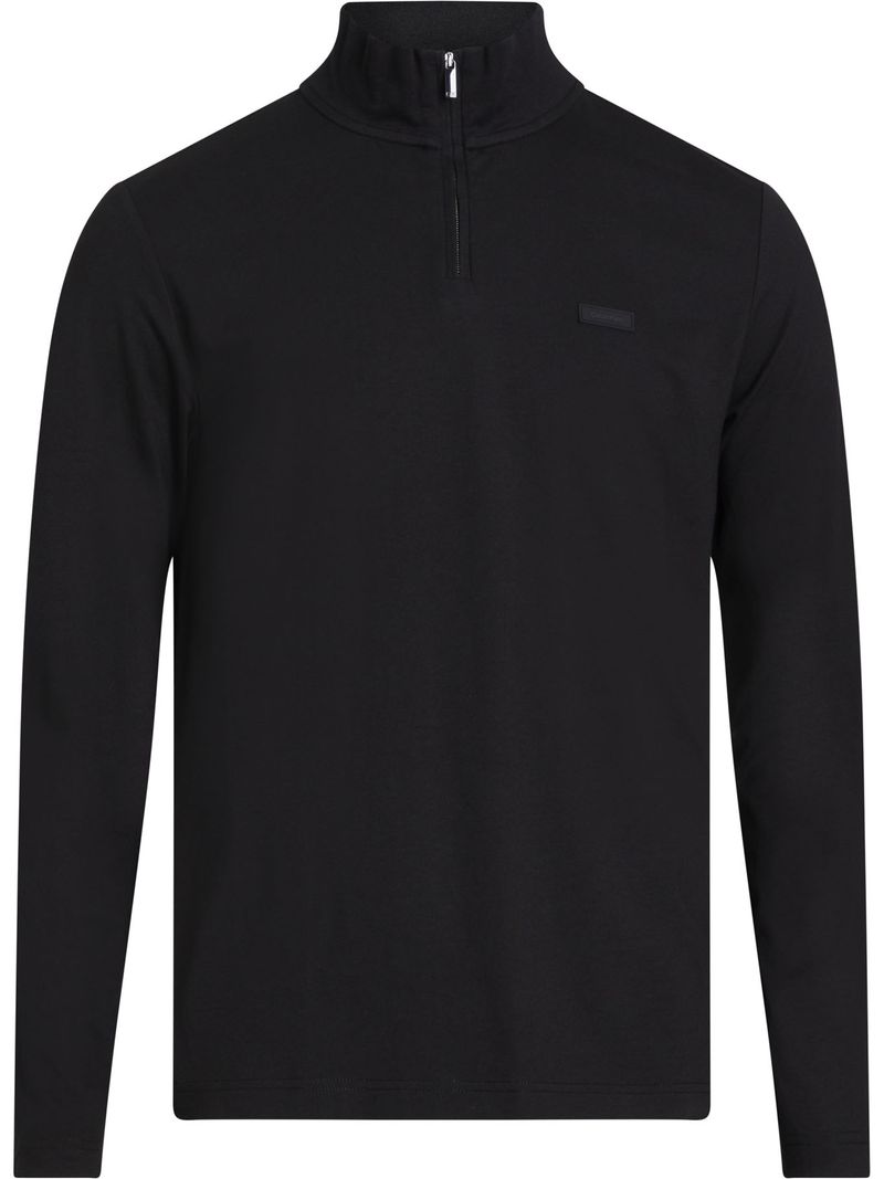 Playera-con-cuello-alto-y-media-zipper