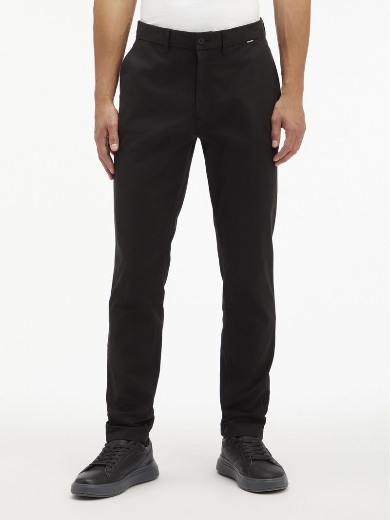 Chinos-slim-de-sarga-elastica