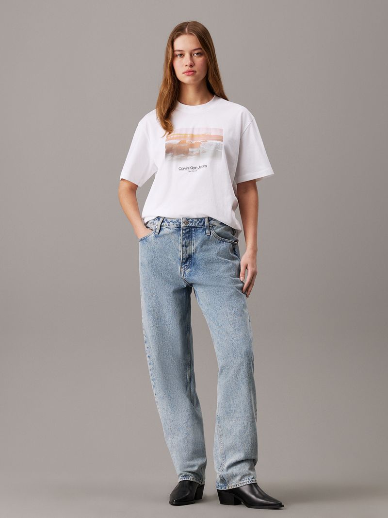 Playera-relaxed-con-estampado-fotografico