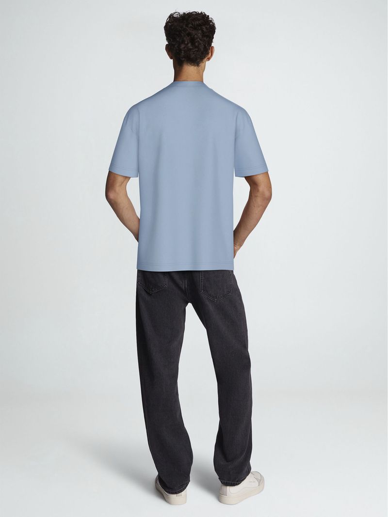 Playera-tonal-con-monograma