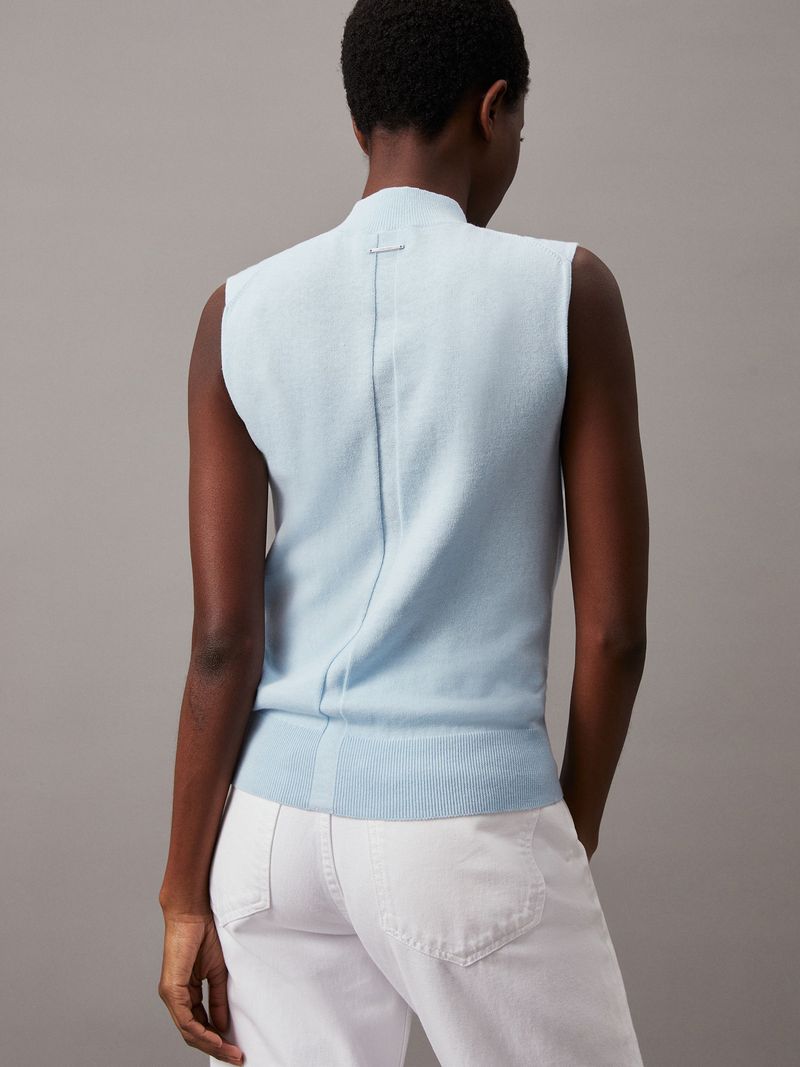 Sueter-slim-sin-mangas