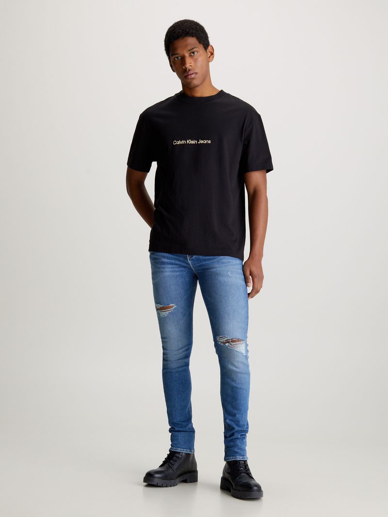Skinny-jeans-con-rotos