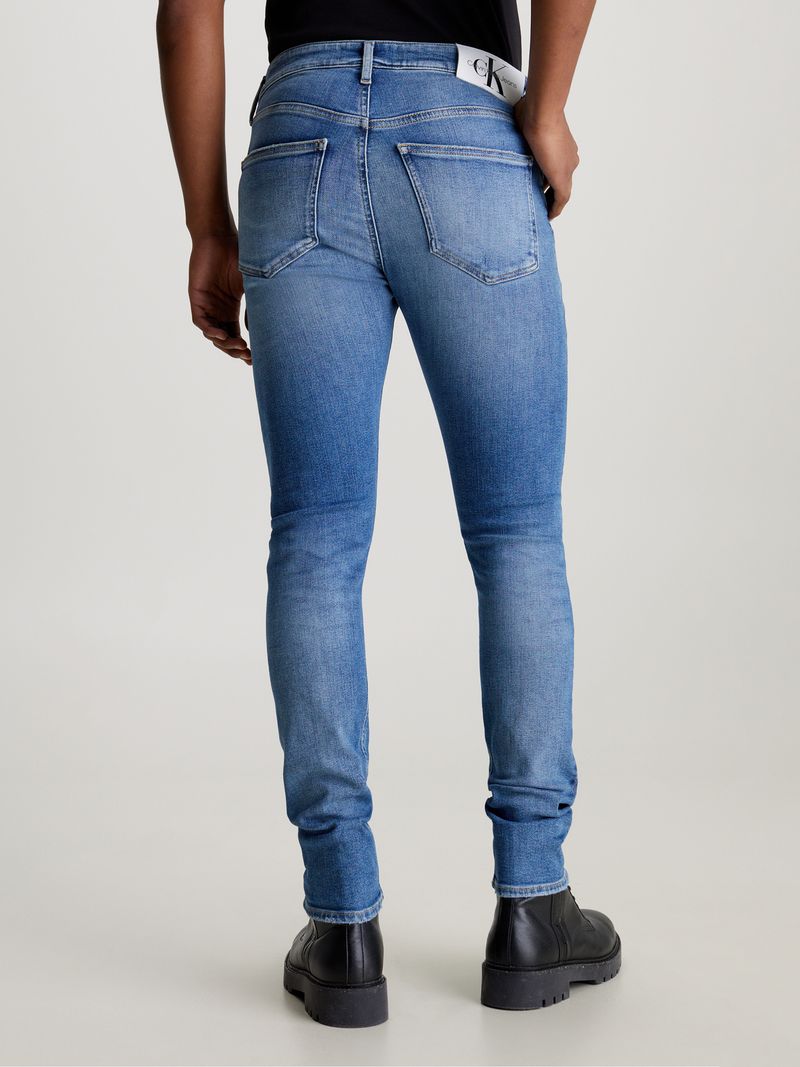 Skinny-jeans-con-rotos