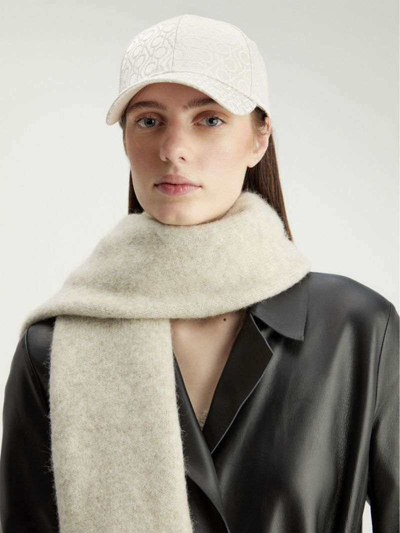 Gorra-de-jacquard-con-logo