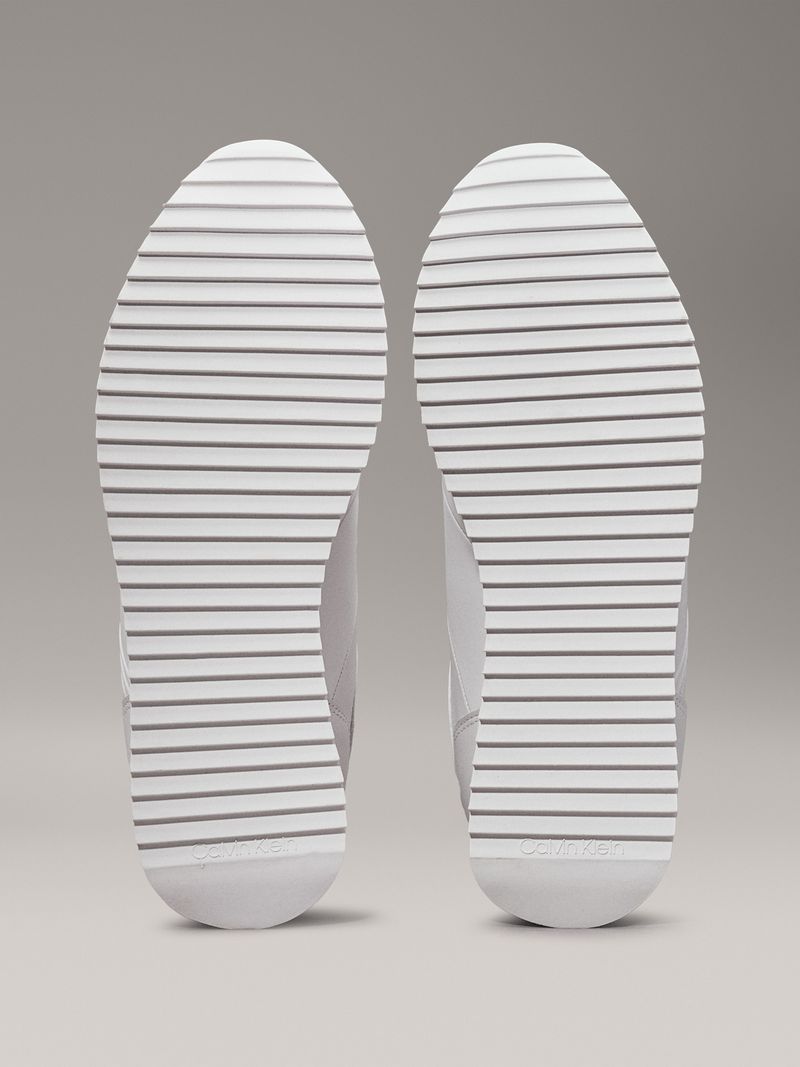 Zapato-tenis-runner-de-cuero