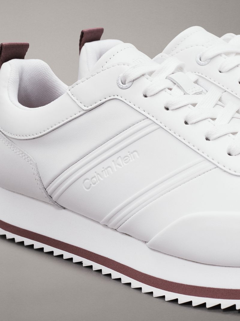 Zapato-tenis-runner-de-cuero