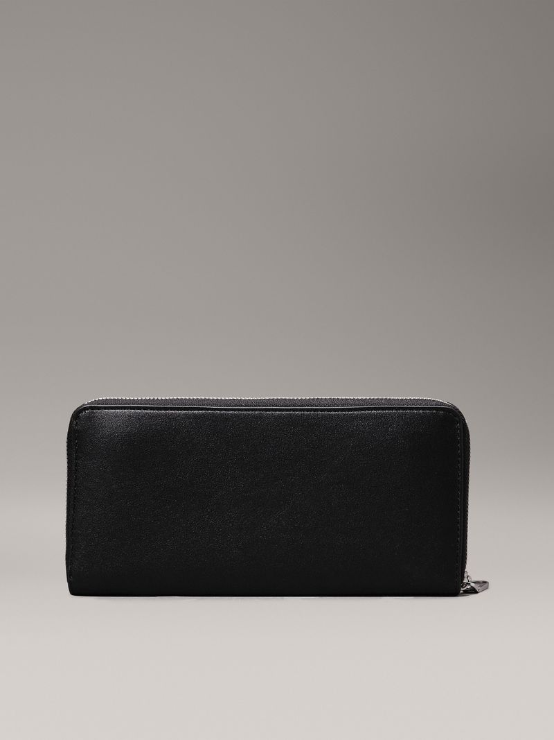 Billetera-con-zipper-en-el-contorno