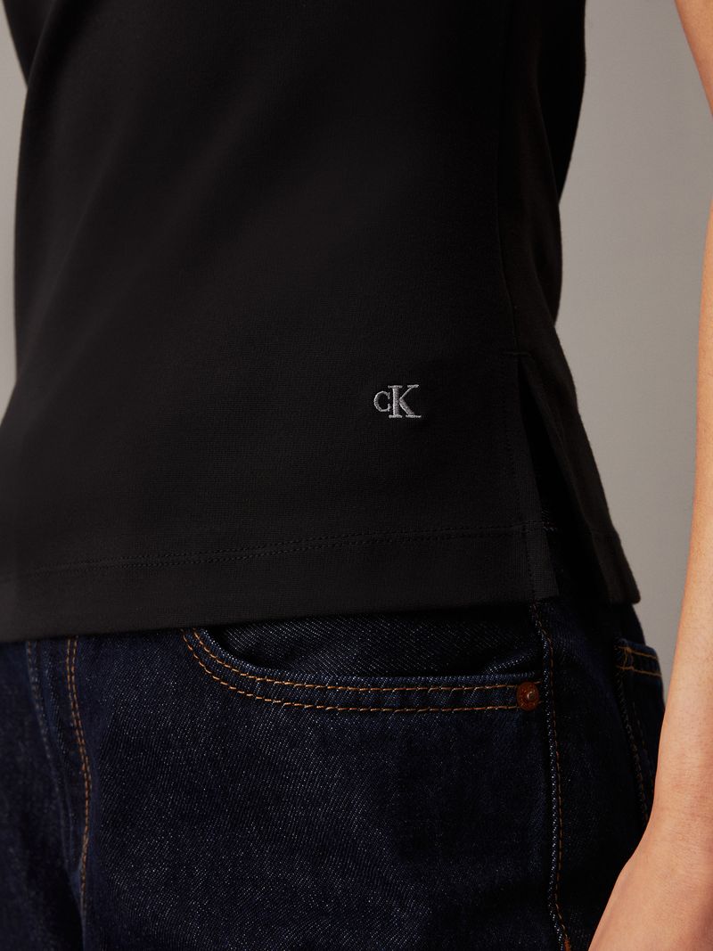 Playera-de-tirantes-slim-de-punto-milano