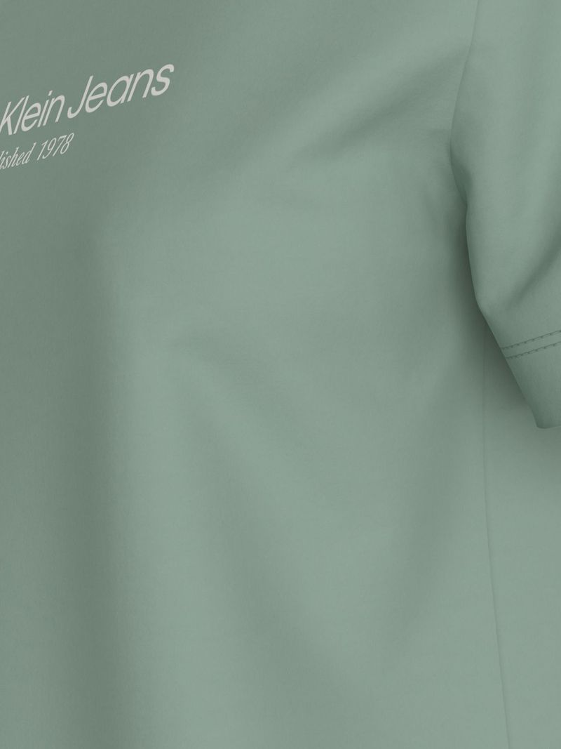 Playera-regular-con-logo-institutional