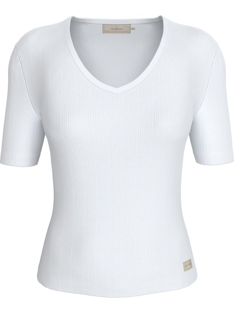 Playera-slim-de-canale-con-cuello-en-V