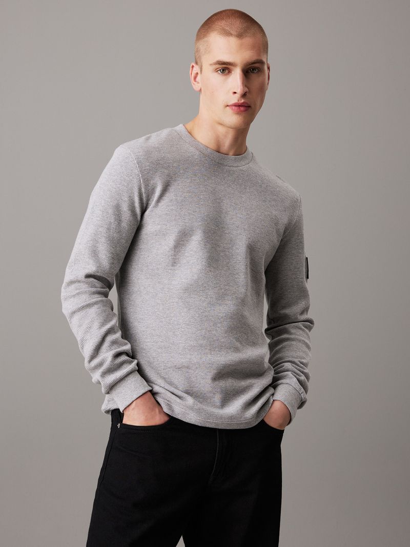 Playera-slim-de-manga-larga-de-punto-gofrado