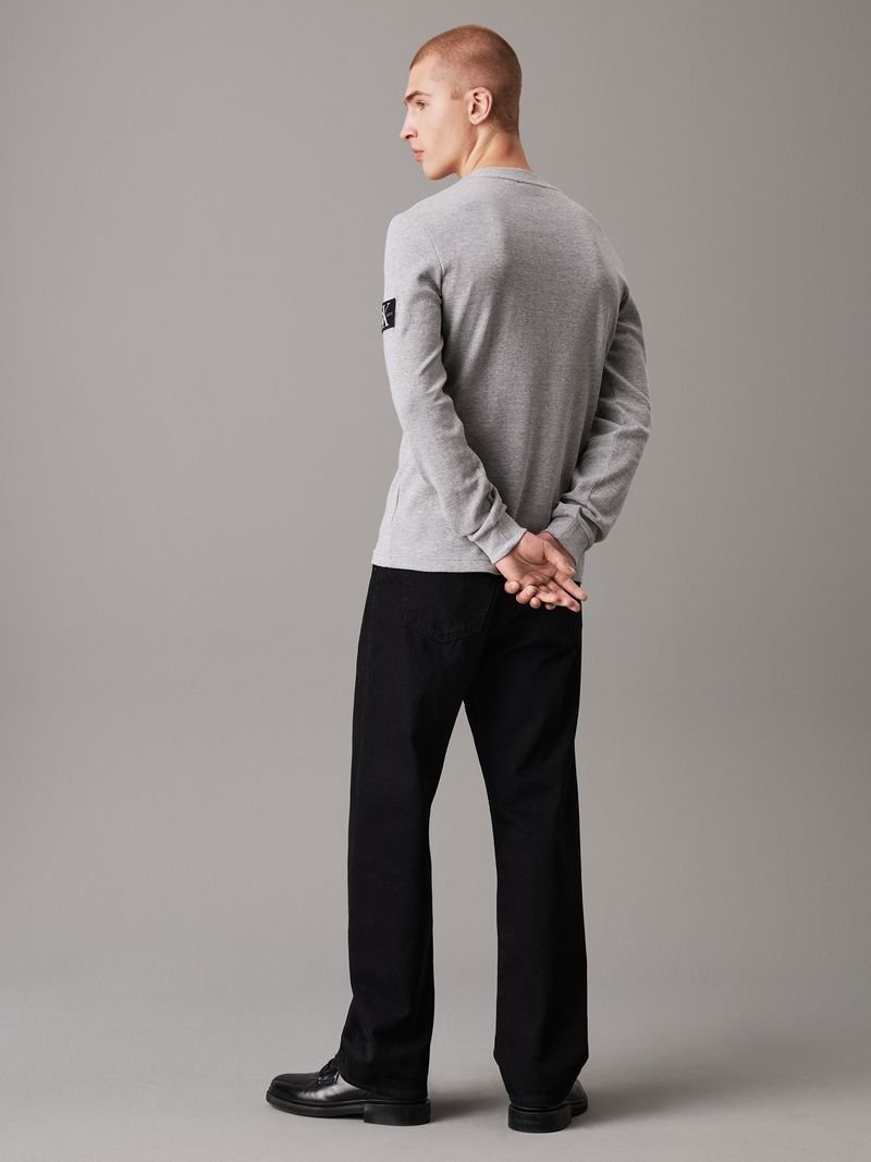 Playera-slim-de-manga-larga-de-punto-gofrado