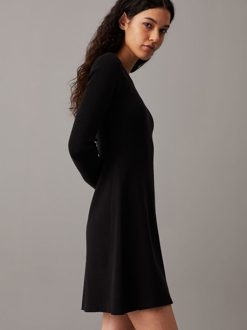 Vestido-de-punto-acampanado-de-canale-de-algodon