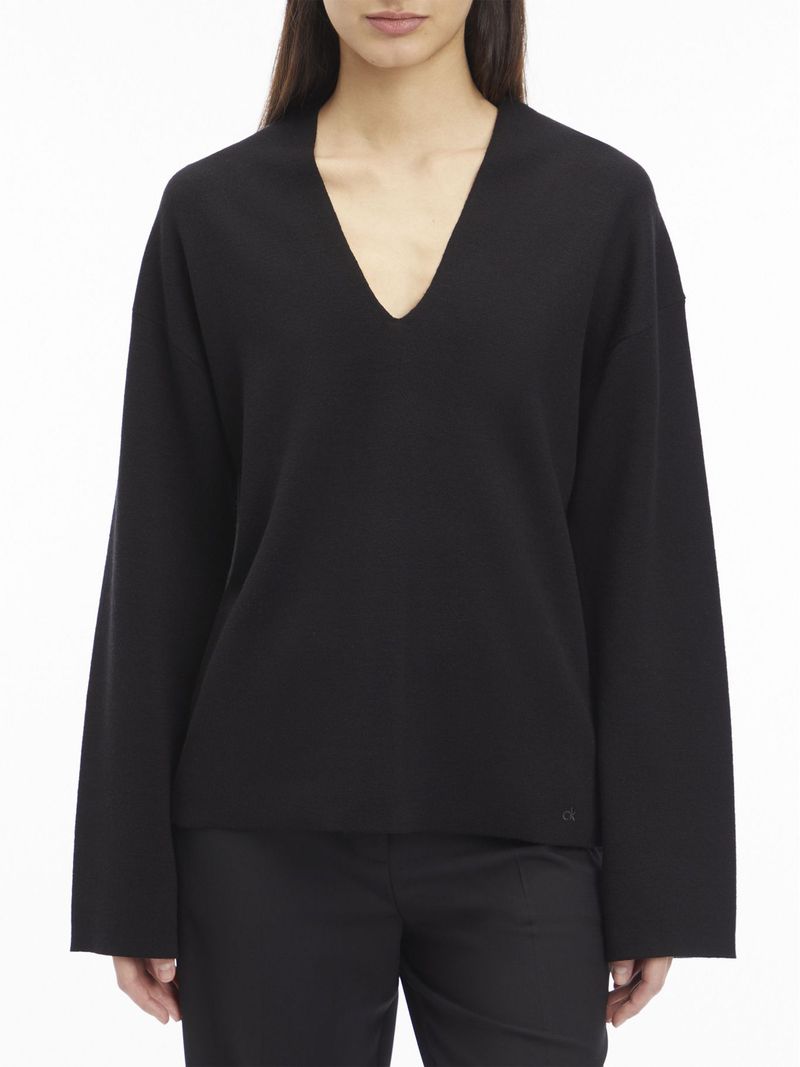 Sueter-de-lana-con-escote-en-v