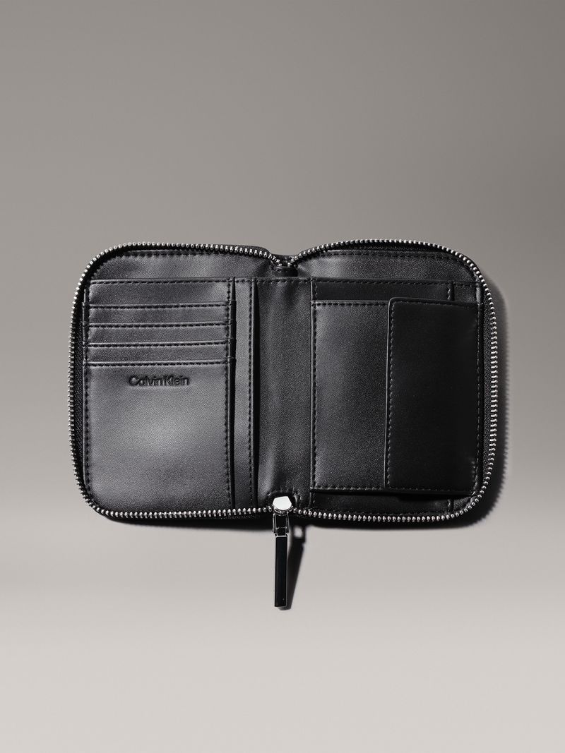 Billetera-con-zipper-en-el-contorno-con-RFID