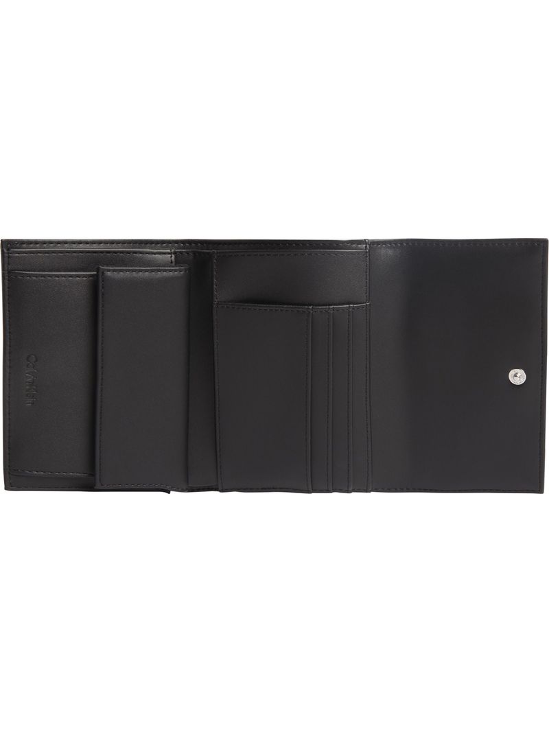 Billetera-trifold-ck-must