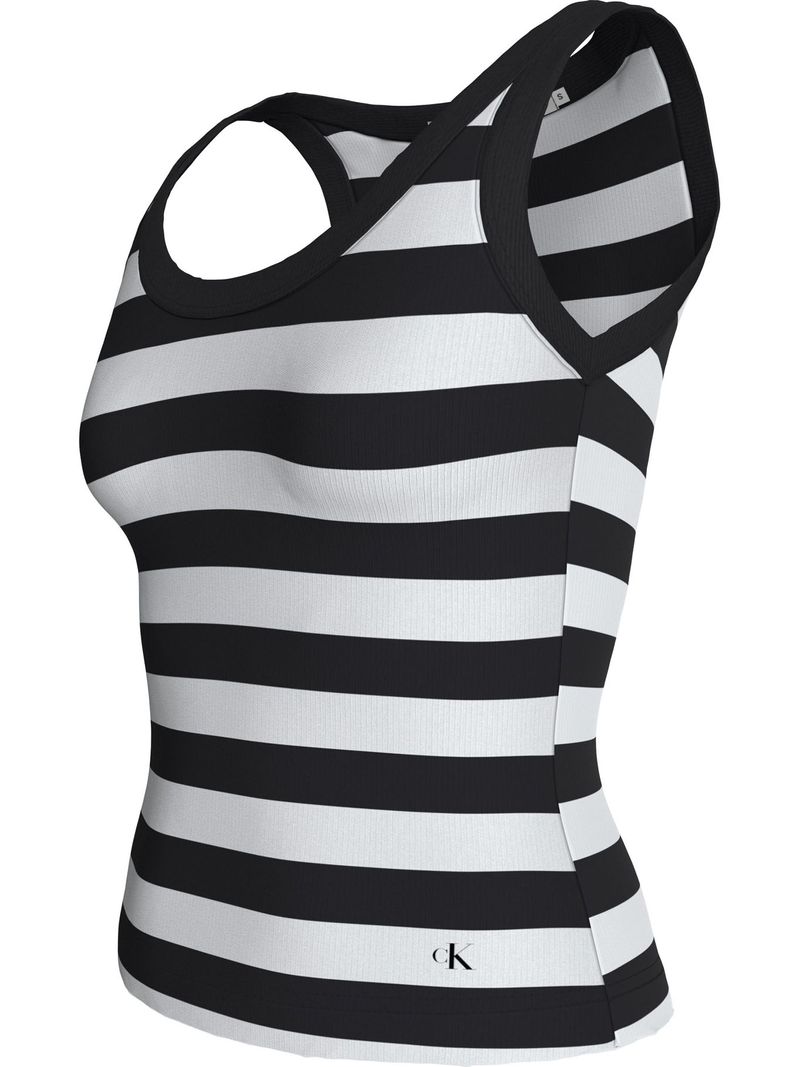 Blusa-de-tirantes-a-rayas-y-con-canale