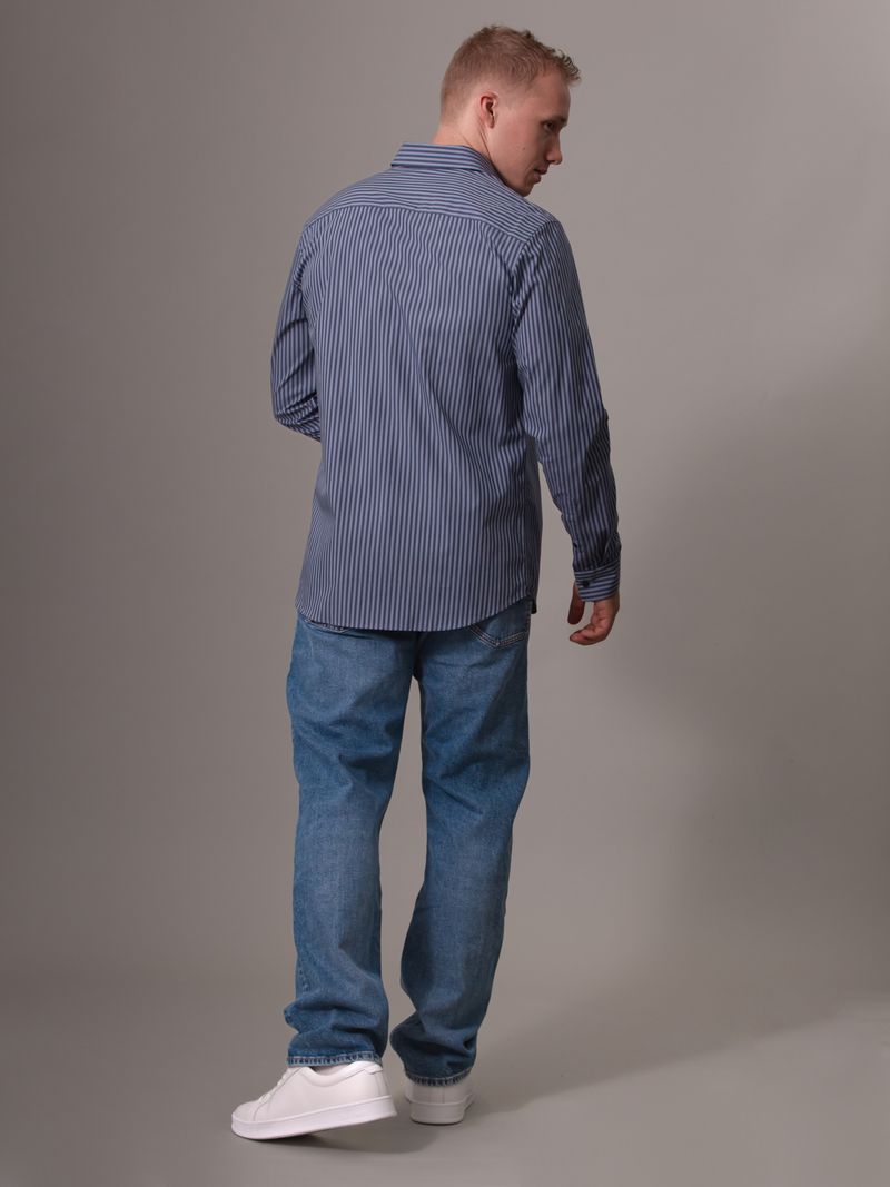 Camisa-elastica-a-rayas-de-popelina