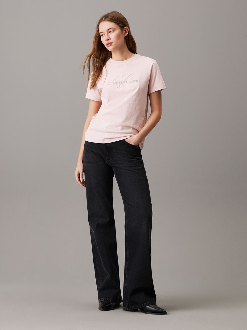 Playera-de-chenilla-con-monograma