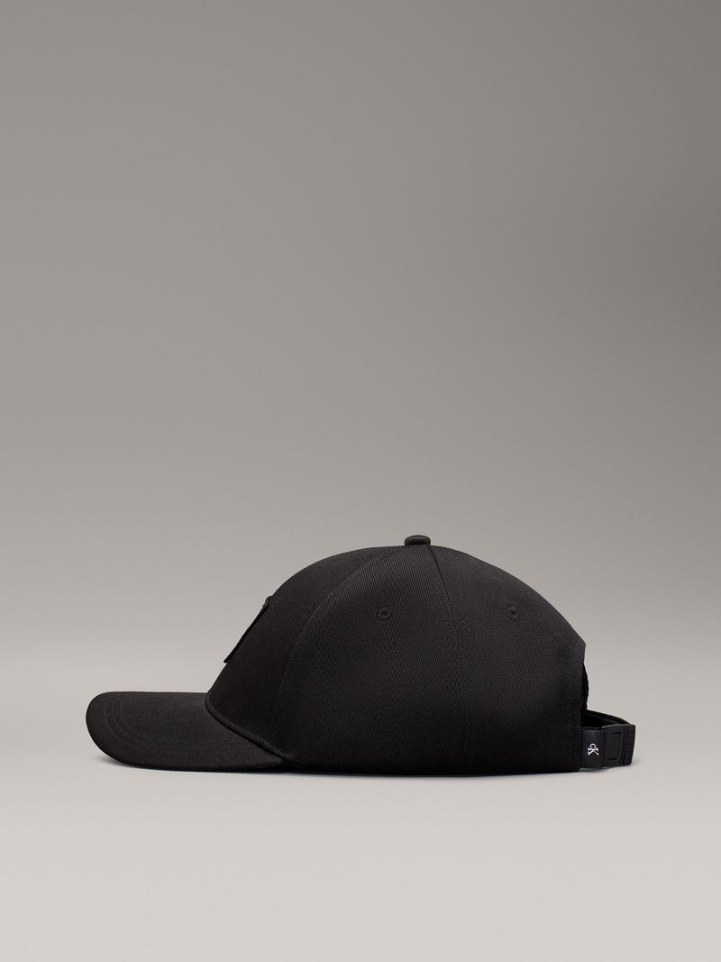 Gorra-de-sarga-con-calida-felpa