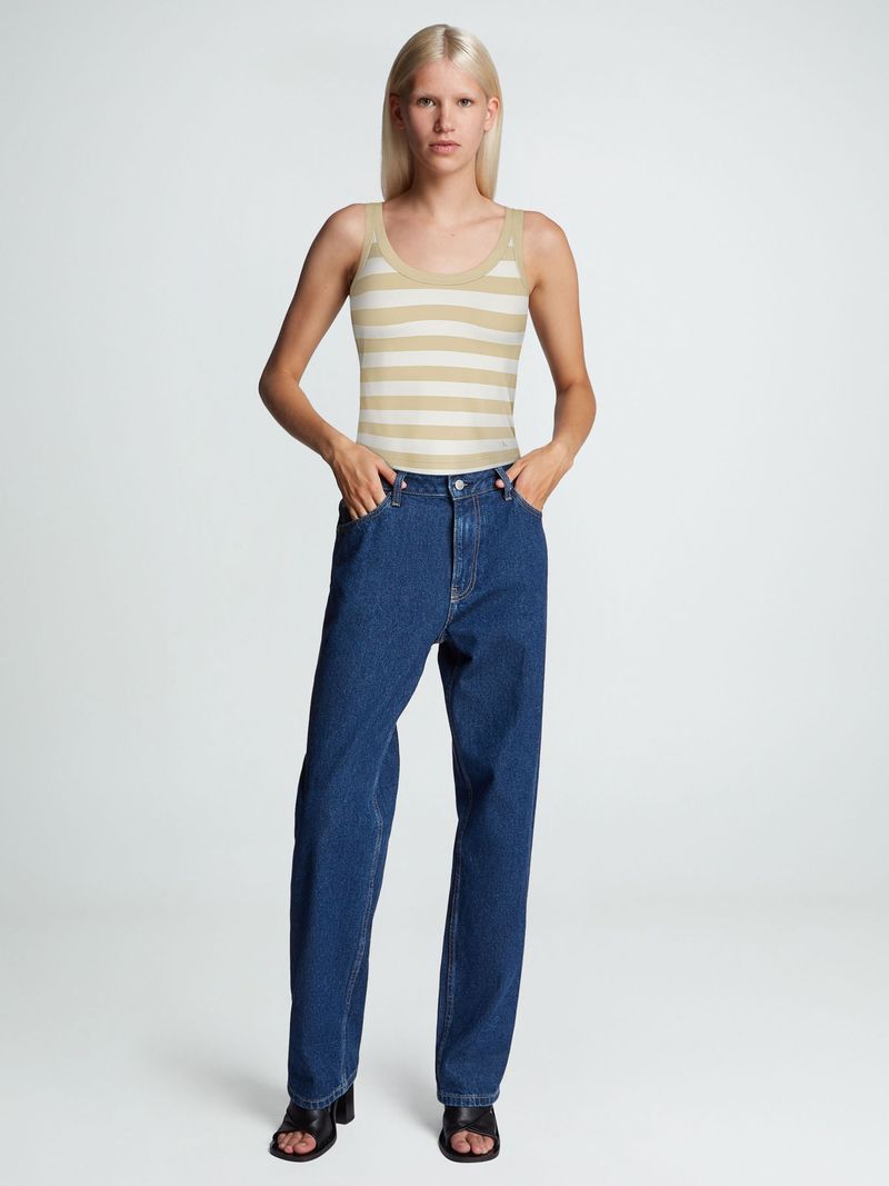 Blusa-de-tirantes-a-rayas-y-con-canale