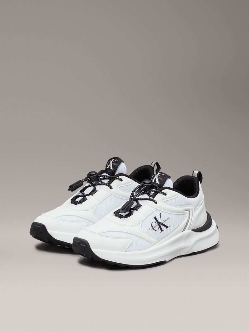 Zapato-tenis-sin-cordones-para-niño