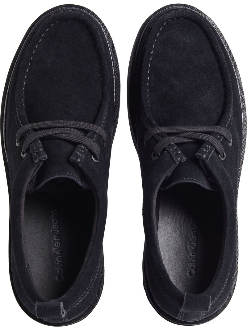Zapatos-hibridos-de-ante-con-cordones